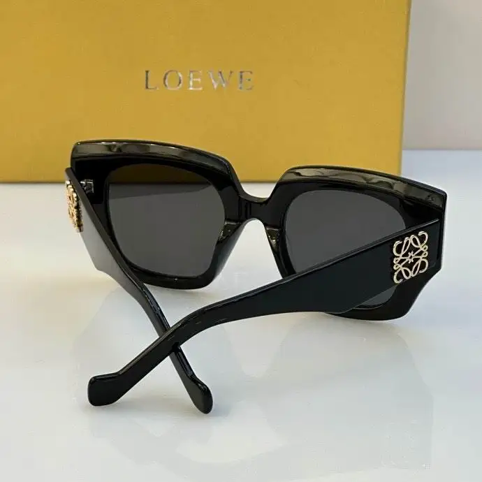 Loewe Glasses (4)
